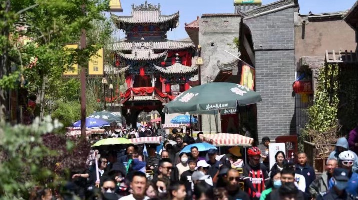 集團(tuán)要聞丨甘肅文旅集團(tuán)各景區(qū)“五一”假期人氣爆棚，累計接待游客50余萬人次