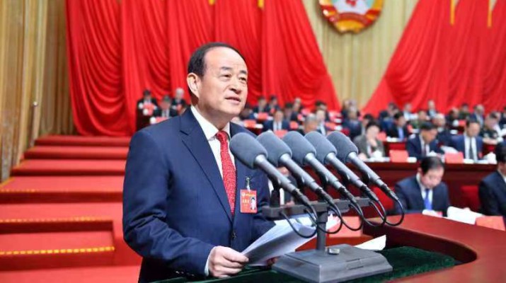 政協(xié)甘肅省十三屆三次會(huì)議1月19日上午舉行第二次全體會(huì)議。全國(guó)政協(xié)委員，省政協(xié)常委，甘肅文旅集團(tuán)黨委書(shū)記、董事長(zhǎng)石培文圍繞貫徹落實(shí)習(xí)近平總書(shū)記視察甘肅重要講話(huà)重要指示精神，著眼我省“十五五”謀劃，作大